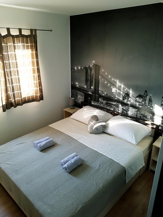 Apartments Kalajica Trogir Luaran gambar